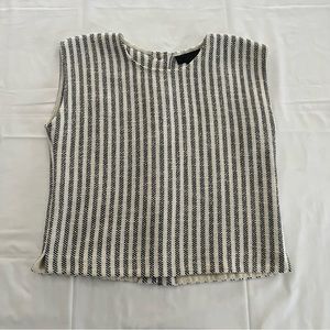No. 6 Store NWT button back sleeveless top